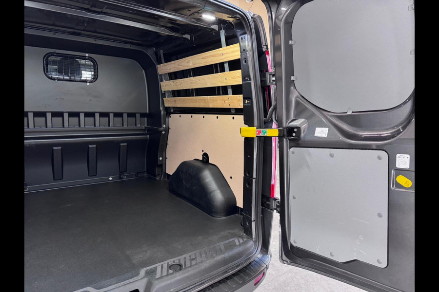 Ford Transit Custom 300 2.0 TDCI L2H1 Limited Dubbele Cabine Navigatie Airco 2 Schuifdeuren Trekhaak Parkeersensoren Carplay DAB