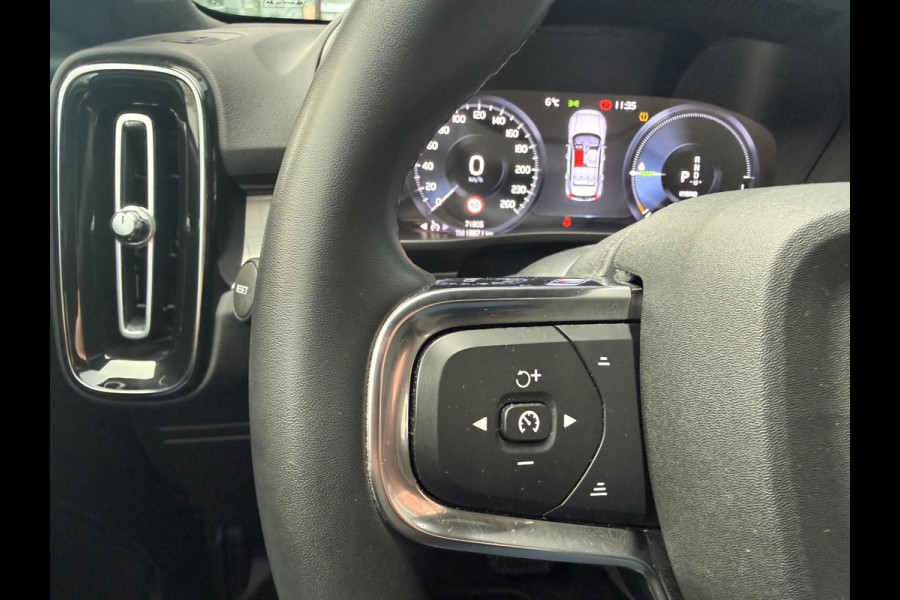 Volvo XC40 1.5 T4 Recharge Inscription - Automaat - Navi - Camera - Parkeerhulp - Climate