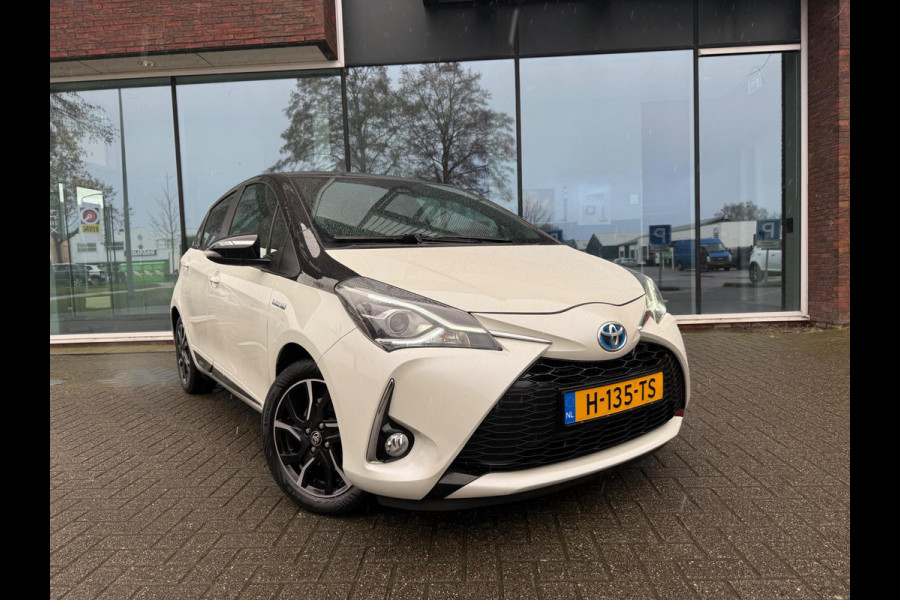 Toyota Yaris 1.5 Hybrid Premium - Automaat - Navi - Camera - Climate - LED