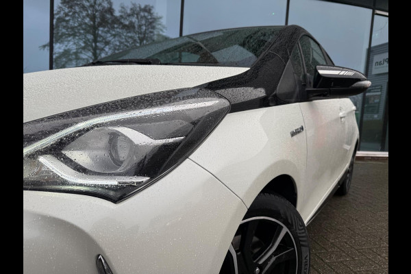 Toyota Yaris 1.5 Hybrid Premium - Automaat - Navi - Camera - Climate - LED