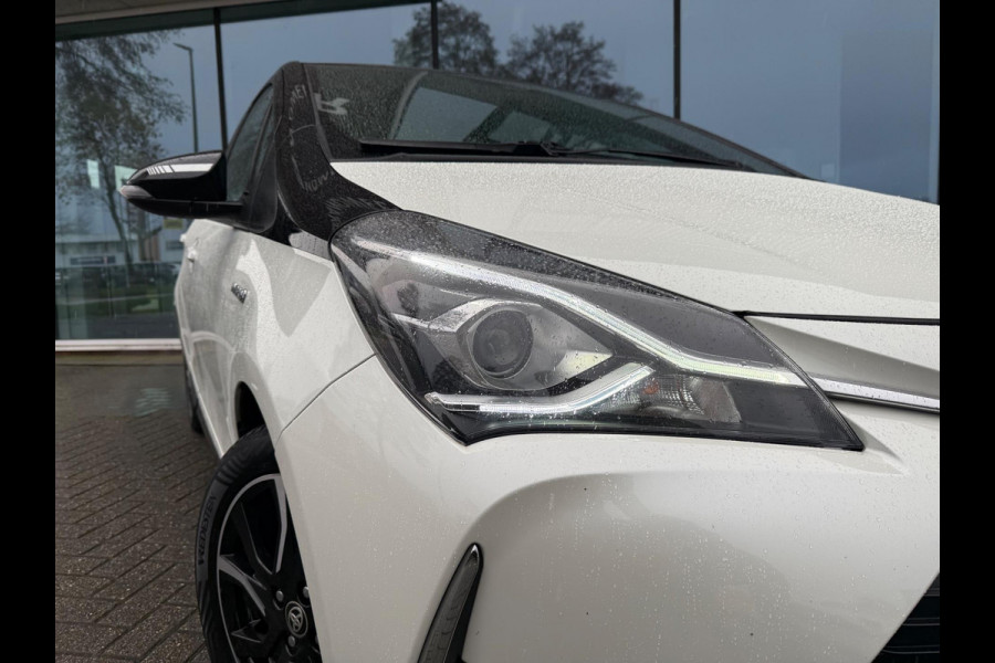 Toyota Yaris 1.5 Hybrid Premium - Automaat - Navi - Camera - Climate - LED