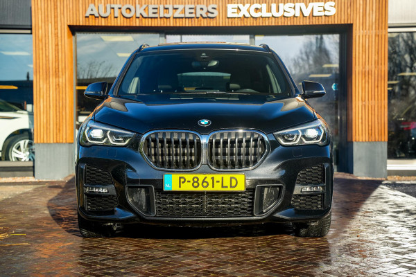 BMW X1 xDrive20d M Pakket Panodak Leer HUD Cruise Navi Stoelverw.