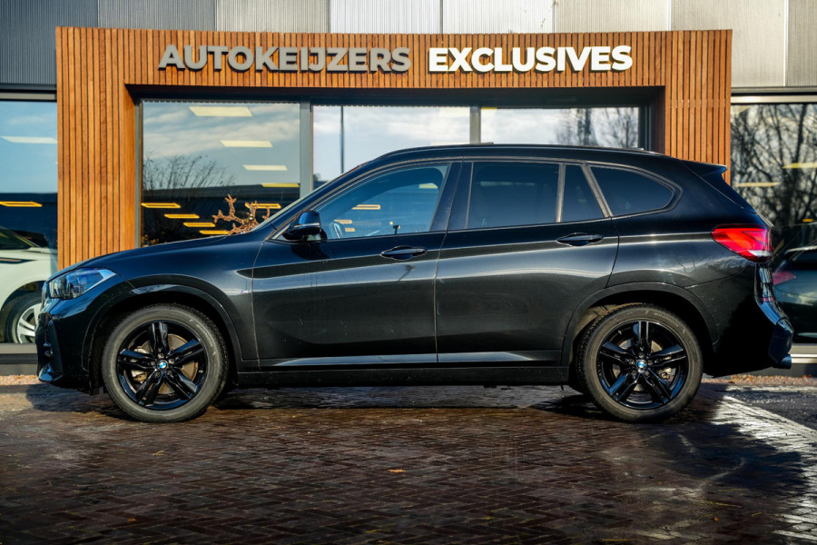 BMW X1 xDrive20d M Pakket Panodak Leer HUD Cruise Navi Stoelverw.