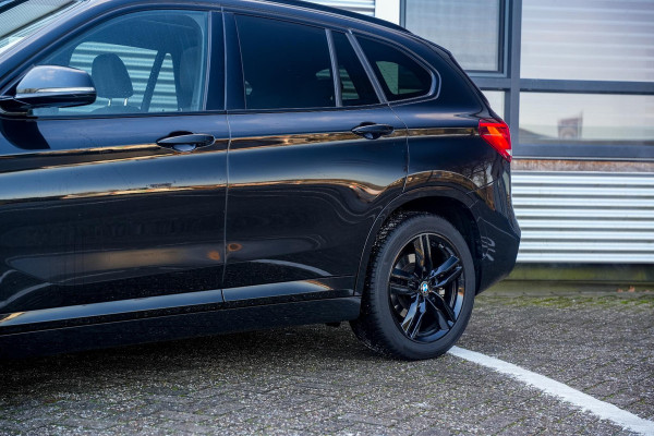 BMW X1 xDrive20d M Pakket Panodak Leer HUD Cruise Navi Stoelverw.