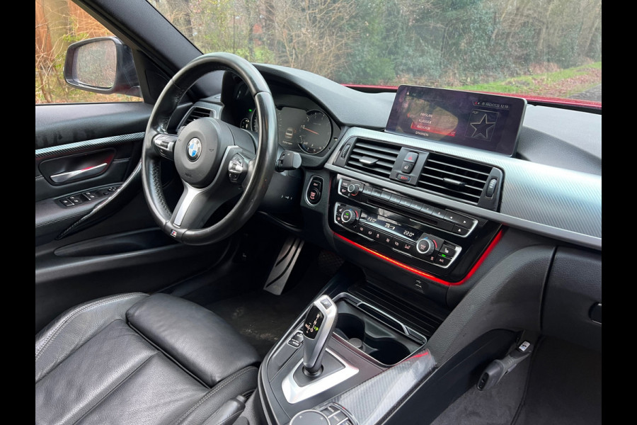 BMW 3 Serie 318i Edition M Sport Shadow High Executive | Schuif/kanteldak + Lederbekleding + DAB + Navi Nu € 24.950,-!!!