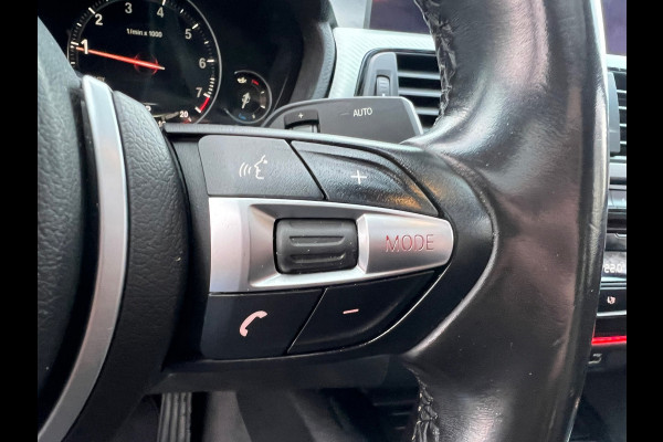 BMW 3 Serie 318i Edition M Sport Shadow High Executive | Schuif/kanteldak + Lederbekleding + DAB + Navi Nu € 24.950,-!!!