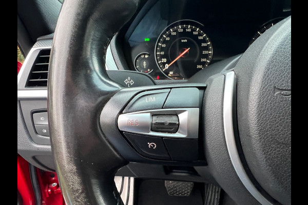 BMW 3 Serie 318i Edition M Sport Shadow High Executive | Schuif/kanteldak + Lederbekleding + DAB + Navi Nu € 24.950,-!!!