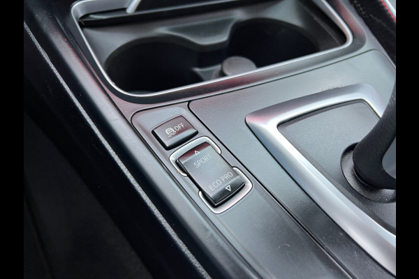 BMW 3 Serie 318i Edition M Sport Shadow High Executive | Schuif/kanteldak + Lederbekleding + DAB + Navi Nu € 24.950,-!!!