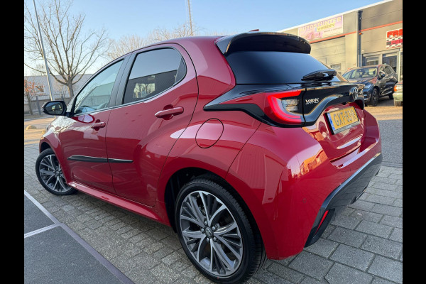 Toyota Yaris 1.5 HYBRID 2024 176PK EXECUTIVE SPORT ACC LED AUT LANE-ASSIST LUXE