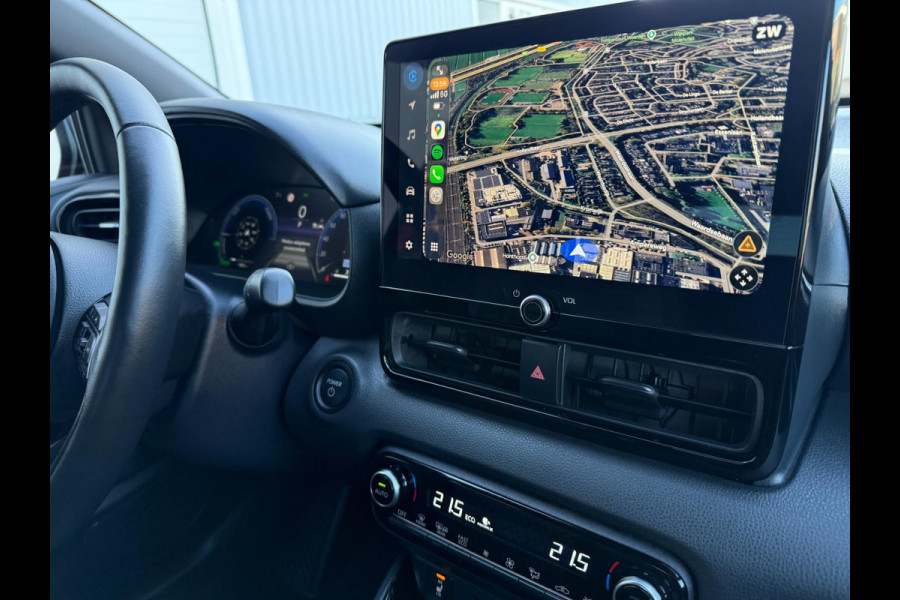 Toyota Yaris 1.5 HYBRID 2024 176PK EXECUTIVE SPORT ACC LED AUT LANE-ASSIST LUXE