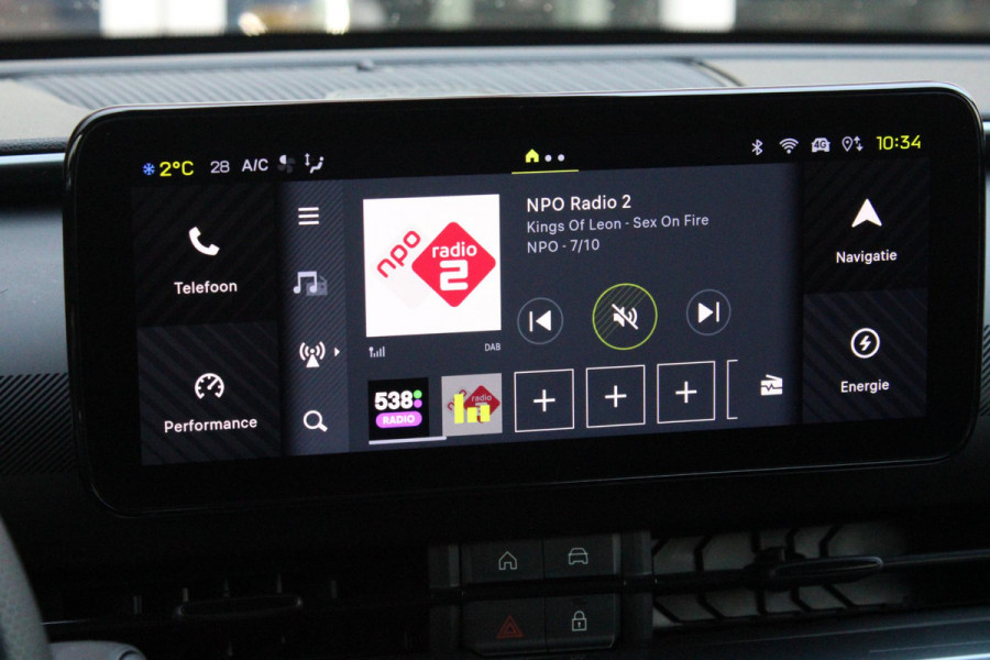 Abarth 600e SCORPIONISSIMA 280PK 54 kWh | SABELT PERFROMANCE SPORTOELEN/BEKLEDING | ENGINE SOUND GENERATOR | PACK DESIGN SCORPIONISSIMA | PACK TECH SCORPIONISSIMA | PACK WINTER (STOEL VERWARMING/VOORRUITVERWARMING) | PACK SCORPION | 20" LICHTMETALEN VELGEN | ABARTH BODYKIT | 360° PARKEERSENSOREN | REMKLAUWEN GROEN | ELEKTRISCH BEDIENBARE BESTUURDERSSTOEL | AMBIANCE INTERIEUR VERLICHTING | ACHTERUITRIJ CAMERA | ADAPTIVE CRUISE CONTROL | DRAADLOZE APPLE CARPLAY/ANDROID AUTO | DODEHOEK DETECTIE | DC SNELLAAD FUNCTIE | DRAADLOZE APPLE CARPLAY/ANDROID AUTO | ELEKTRISCH BEDIENBARE ACHTE