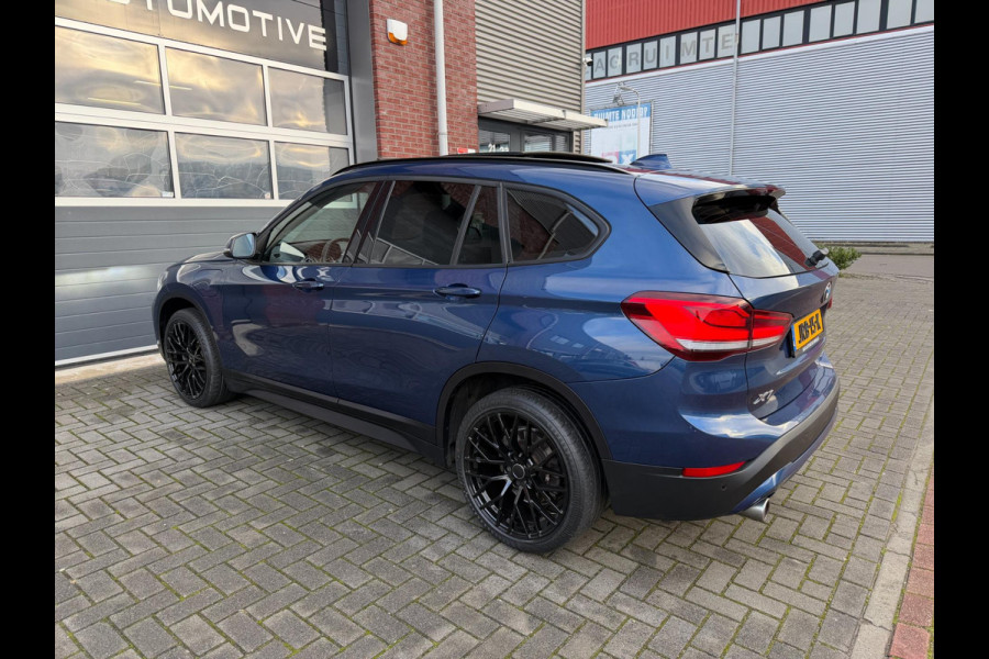 BMW X1 XDrive25e High Executive LED Pano Navi Camera ACC PDC