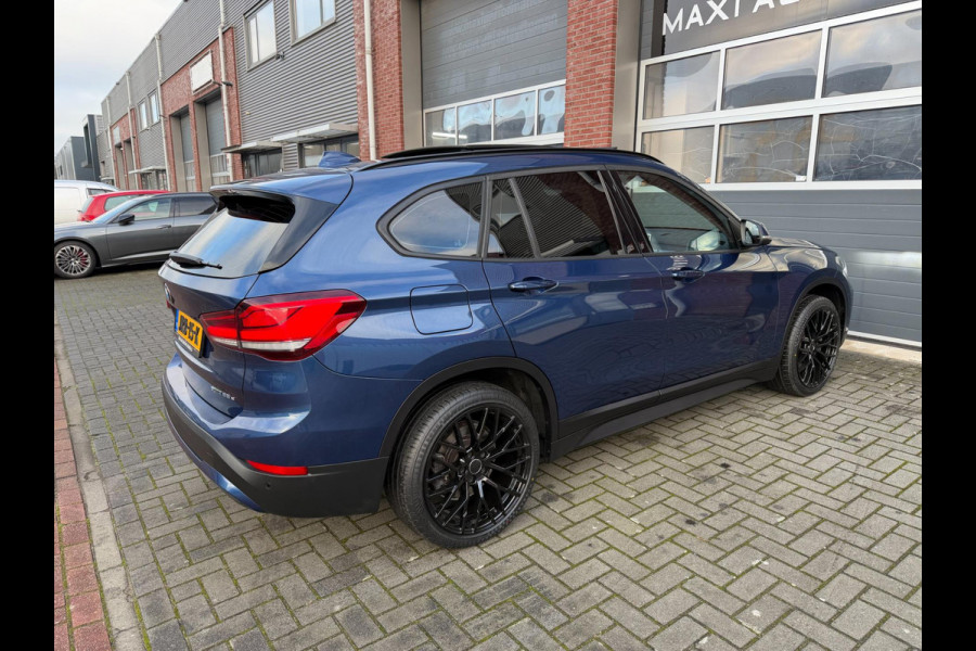 BMW X1 XDrive25e High Executive LED Pano Navi Camera ACC PDC