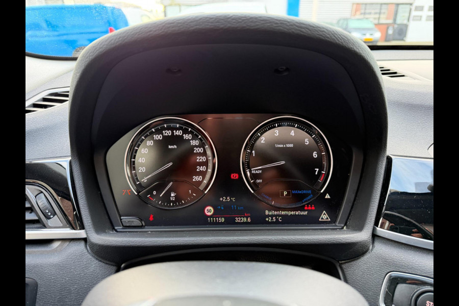 BMW X1 XDrive25e High Executive LED Pano Navi Camera ACC PDC