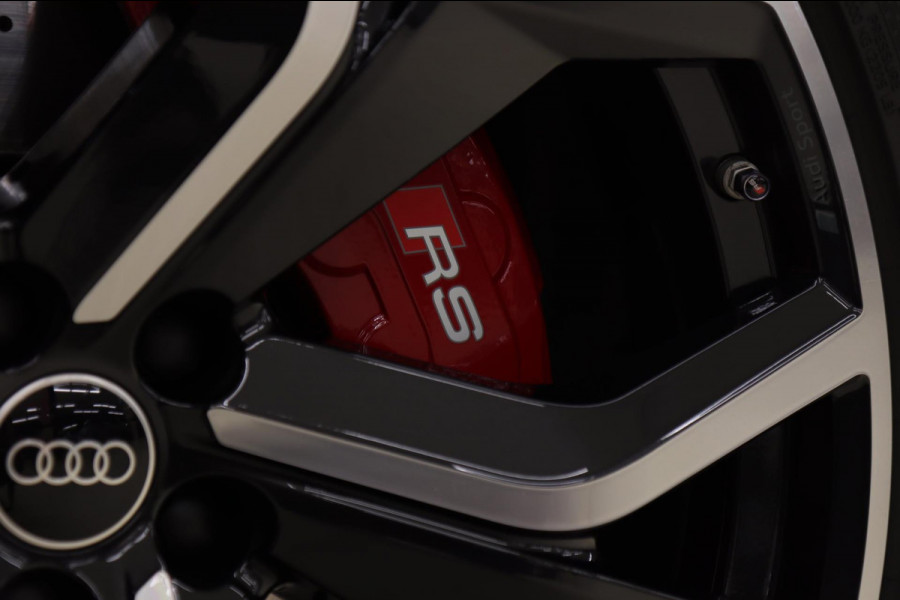 Audi RSQ8 4.0 TFSI quattro 600PK/PANO/HUD/CARBON PAKKET/360CAM/VOL