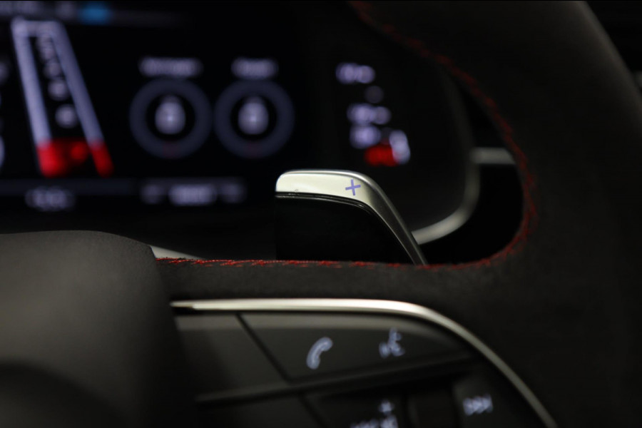 Audi RSQ8 4.0 TFSI quattro 600PK/PANO/HUD/CARBON PAKKET/360CAM/VOL