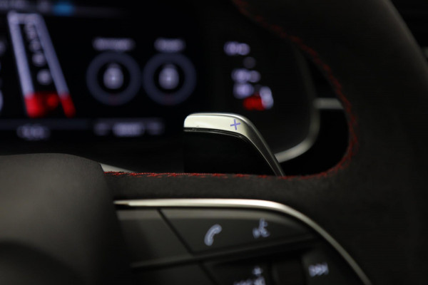 Audi RSQ8 4.0 TFSI quattro 600PK/PANO/HUD/CARBON PAKKET/360CAM/VOL