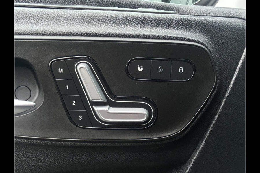 Mercedes-Benz Sprinter 311 CDI RWD 3.5T / L2H2 / UNIEK!! MEMORY EN STOELVERWARMING / TREKHAAK / LED KOPLAMPEN / ECC / CRUISE / NAVI / CAMERA / 3-ZITS /