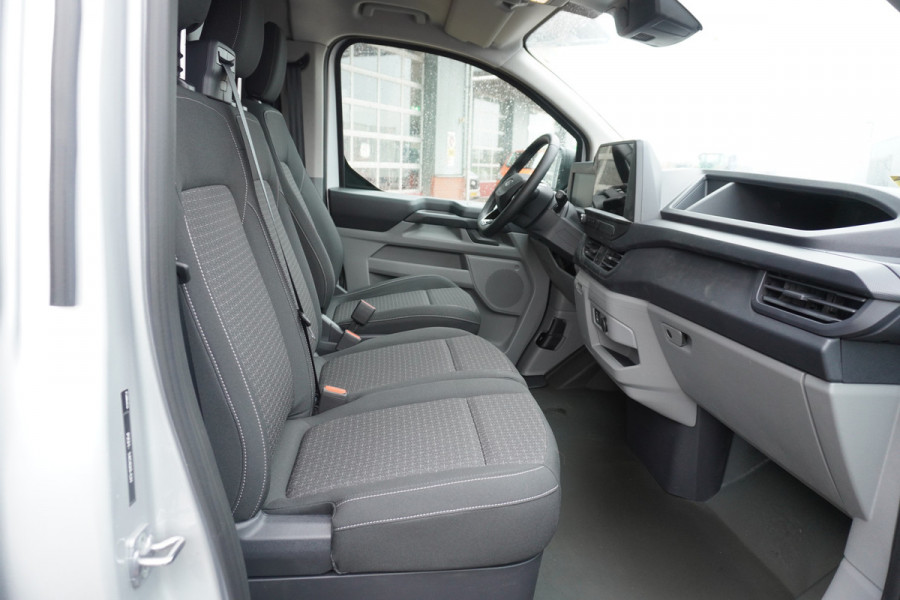 Ford Transit Custom 320L 2.0 TDCI 170PK L2H1 Trend Automaat Schuifdeur L / R Nr. V071 | Airco | Adap.Cruise | Navi | Camera | Blis | Glaslook