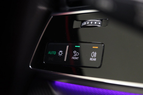 Audi RSQ8 4.0 TFSI quattro 600PK/PANO/HUD/CARBON PAKKET/360CAM/VOL