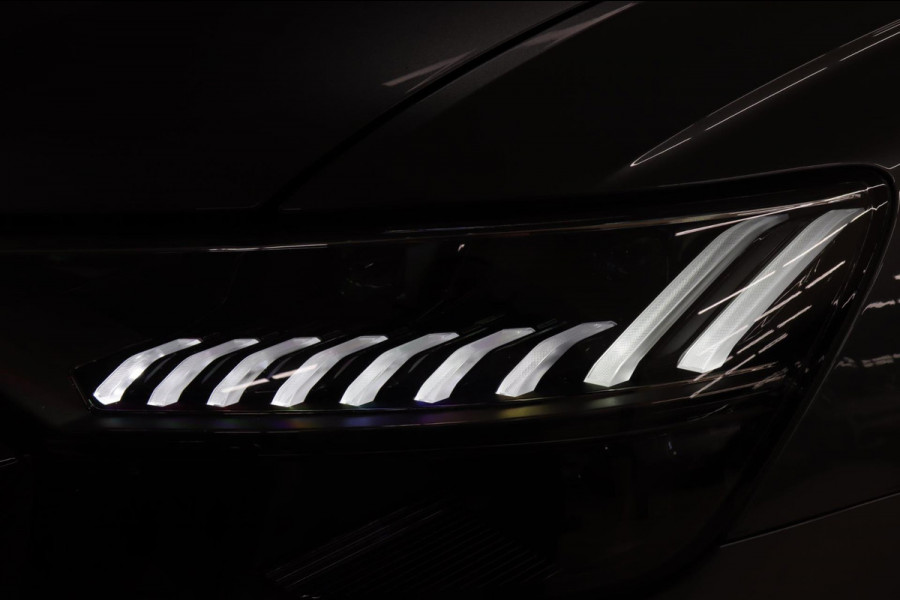 Audi RSQ8 4.0 TFSI quattro 600PK/PANO/HUD/CARBON PAKKET/360CAM/VOL