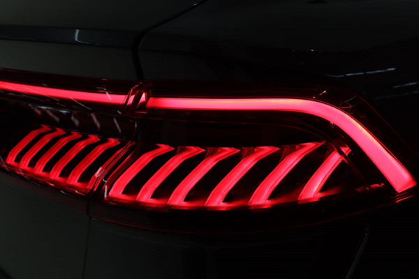 Audi RSQ8 4.0 TFSI quattro 600PK/PANO/HUD/CARBON PAKKET/360CAM/VOL