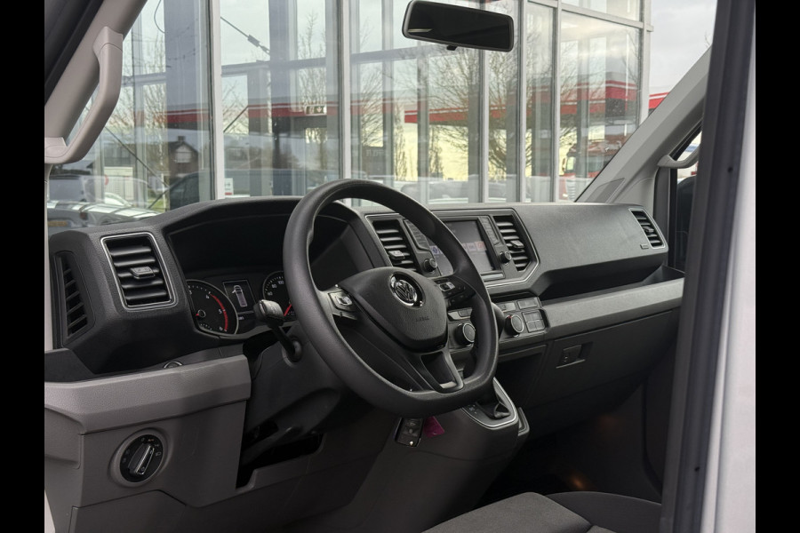 Volkswagen Crafter 35 2.0 TDI L3H2 DC Highline | Led | Adapt. Cruisec. | Stoelverw. | Trekhaak