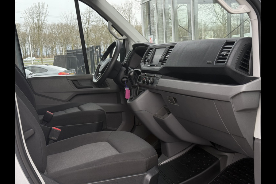 Volkswagen Crafter 35 2.0 TDI L3H2 DC Highline | Led | Adapt. Cruisec. | Stoelverw. | Trekhaak