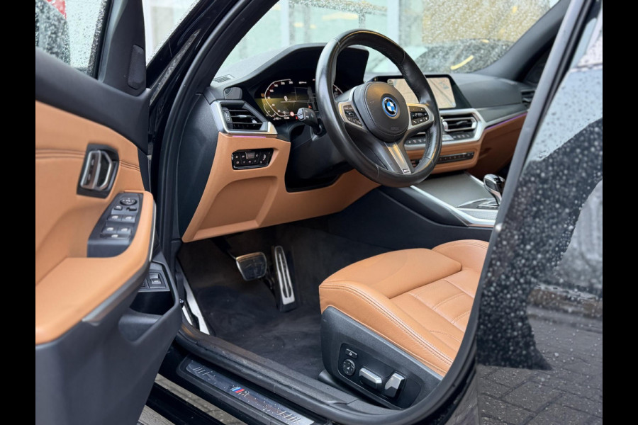 BMW 3-serie 330e High Ex. M-Sport Plus |Schuif/kantel dak|M-Seats|Memory|19"|HiFi