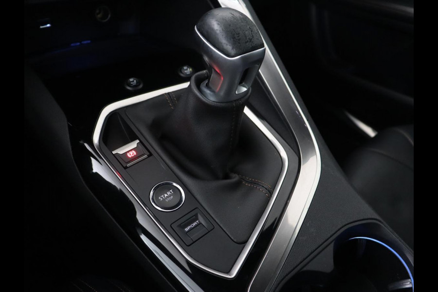 Peugeot 5008 1.2 PureTech GT-Line 7-persoons | Panoramadak | Leder | Carplay | Camera | Navigatie | Keyless | Full LED | Dodehoek detectie