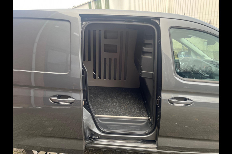 Volkswagen Caddy Cargo 2.0 TDI 102PK Style / Nieuw staat / Trekhaak / App connect