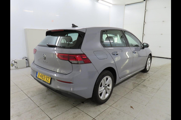 Volkswagen Golf 1.0 eTSI Life Business Airco Climatronic Elektr. ERGO Comfortstoelen Adaptive Cruise Control PDC VA Full LED Stoel/Stuurverwarming Sfeerverlichting