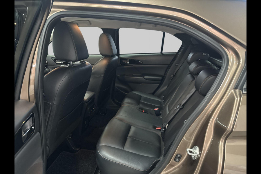 Mitsubishi Eclipse Cross 1.5 DI-T First Edition | All Season banden