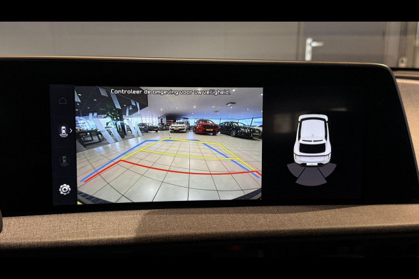 Kia Ev6 Edition Advanced 77.4 kWh + STUURVERWARMING / CAMERA / CARPLAY
