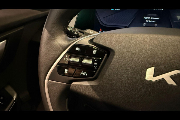 Kia Ev6 Edition Advanced 77.4 kWh + STUURVERWARMING / CAMERA / CARPLAY