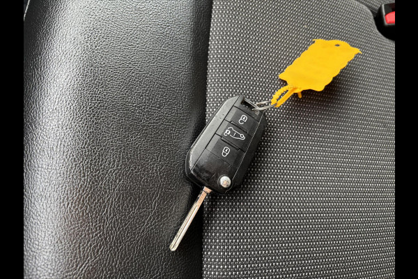 Peugeot Expert 2.0 BlueHDI 145*A/C*CRUISE*NAVI*CAM*CARPLAY*