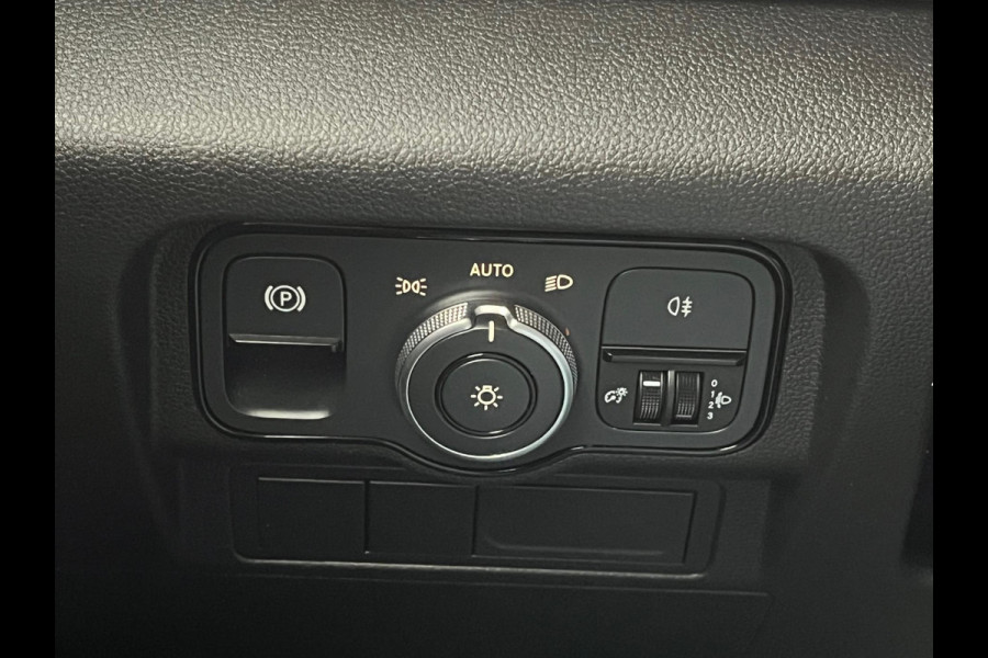 Mercedes-Benz Citan 112 CDI L1 Pro 116PK Automaat / Camera / multistuur / app connect