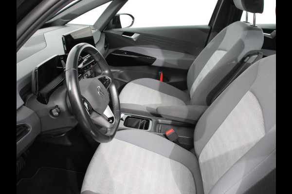 Volkswagen ID.3 Life 58 kWh Climate control Navigatie Cruise control Parkeersensoren voor + achter LED Voorstoelen verwarmd Apple Carplay/ Android Auto