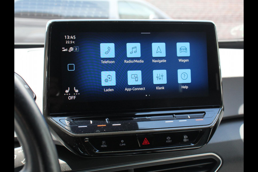 Volkswagen ID.3 Life 58 kWh Climate control Navigatie Cruise control Parkeersensoren voor + achter LED Voorstoelen verwarmd Apple Carplay/ Android Auto