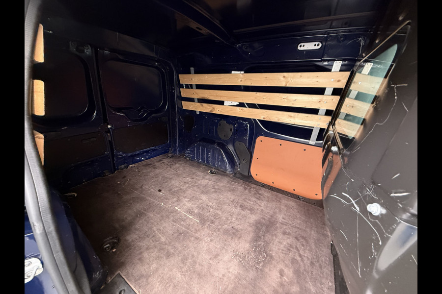 Dacia Dokker 1.5DCI Airco Navi Trekhaak Euro 6 DAB Bluetooth Essential Betonplex Vloer Lat om Lat betimmering Schuifdeur Origineel Nederlandse Auto