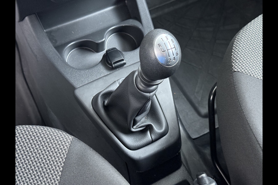 Dacia Dokker 1.5DCI Airco Navi Trekhaak Euro 6 DAB Bluetooth Essential Betonplex Vloer Lat om Lat betimmering Schuifdeur Origineel Nederlandse Auto