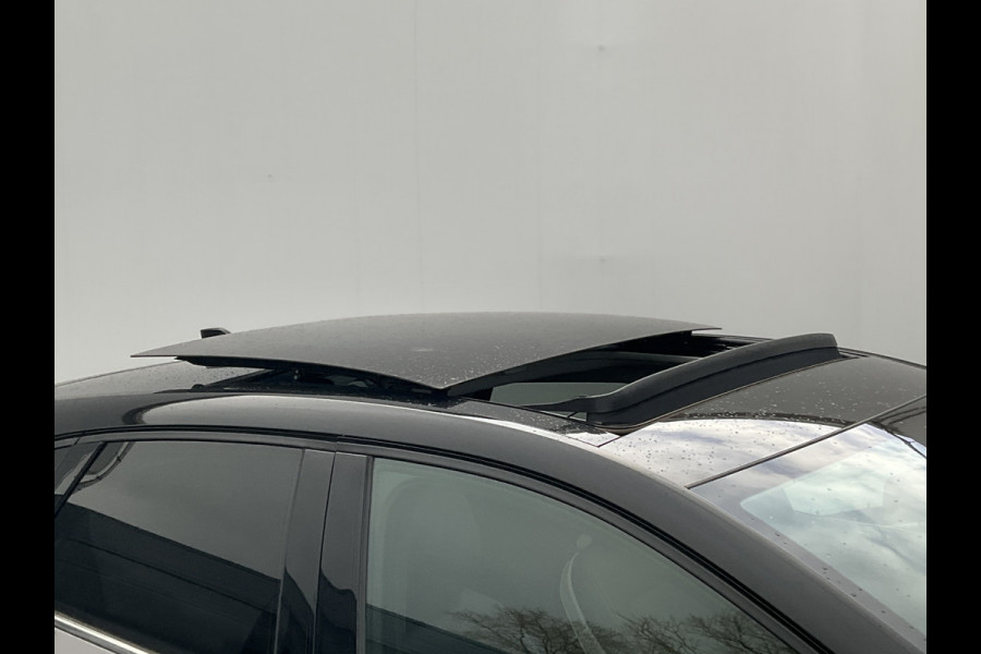 Renault Captur 1.0 TCe 90 techno Panoramadak Adapt.Cruise Navi/Cam Dodehoekdetectie