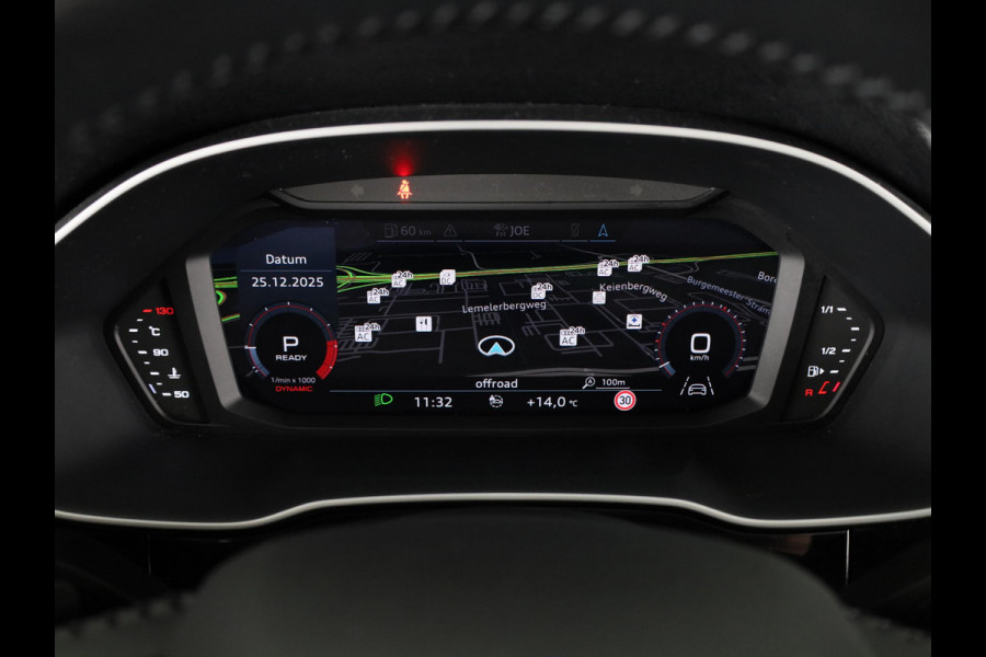 Audi Q3 Sportback 35 TFSI Pro Line S 150pk | Panoramadak | Adaptieve cruise controle | Verwarmbare voorstoelen | Parkeercamera