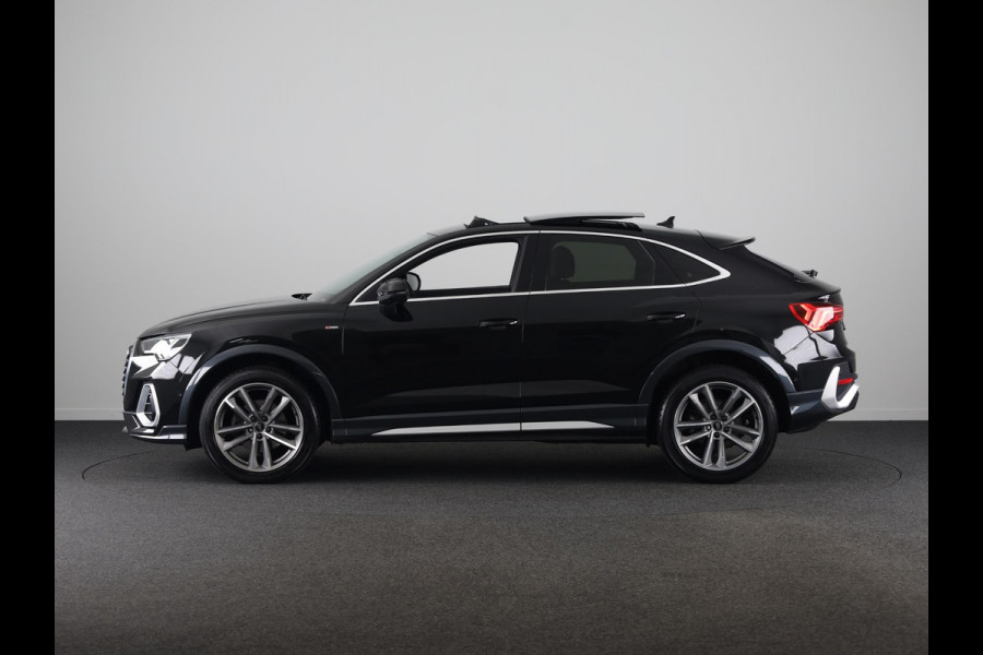 Audi Q3 Sportback 35 TFSI Pro Line S 150pk | Panoramadak | Adaptieve cruise controle | Verwarmbare voorstoelen | Parkeercamera