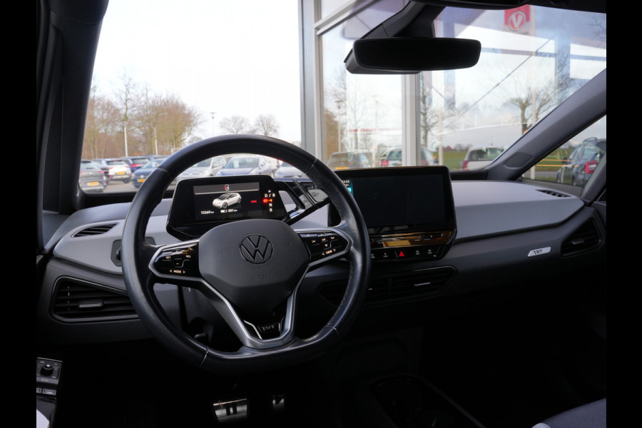 Volkswagen ID.3 First Plus 58 kWh | SoH 92% | LED | Steunhaak | Adaptive Cruise | Navigatie