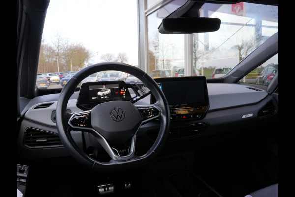 Volkswagen ID.3 First Plus 58 kWh | SoH 92% | LED | Steunhaak | Adaptive Cruise | Navigatie