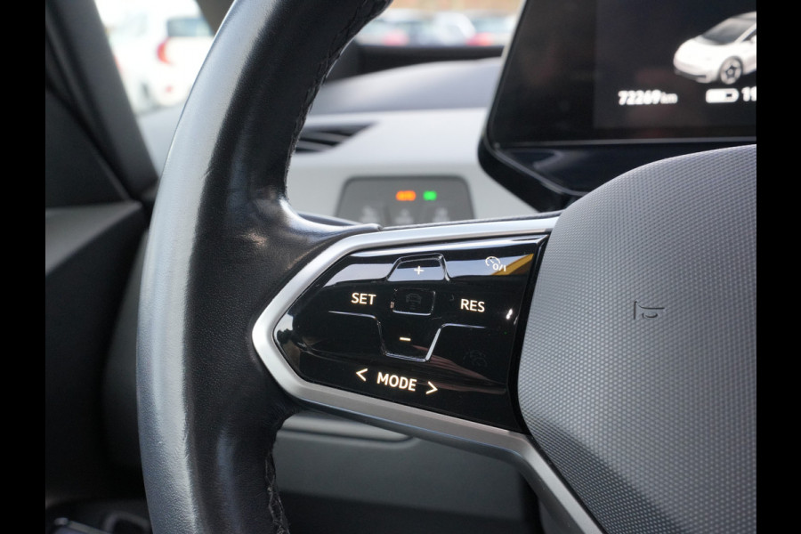 Volkswagen ID.3 First Plus 58 kWh | SoH 92% | LED | Steunhaak | Adaptive Cruise | Navigatie
