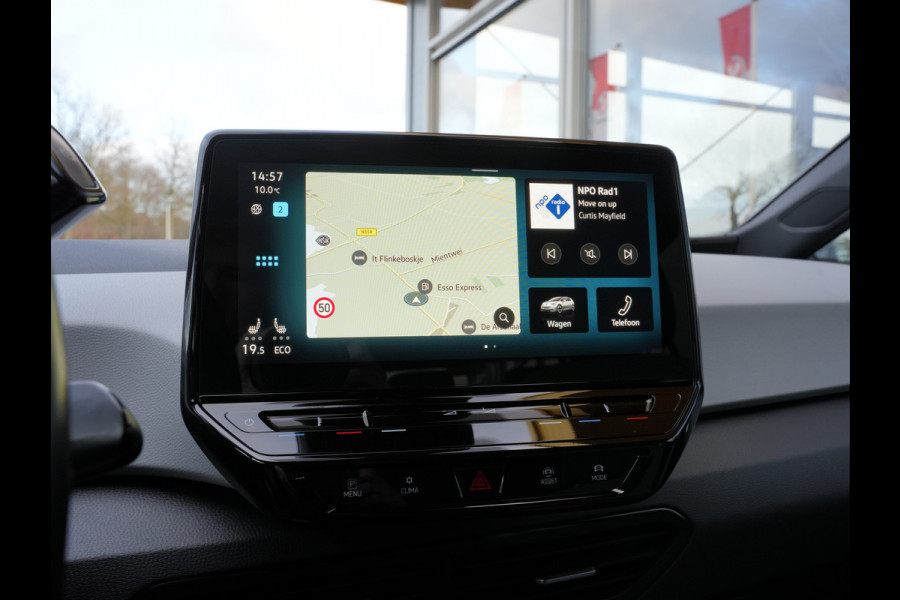 Volkswagen ID.3 First Plus 58 kWh | SoH 92% | LED | Steunhaak | Adaptive Cruise | Navigatie