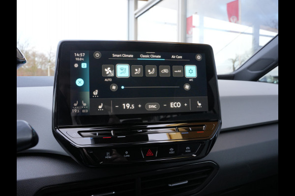 Volkswagen ID.3 First Plus 58 kWh | SoH 92% | LED | Steunhaak | Adaptive Cruise | Navigatie