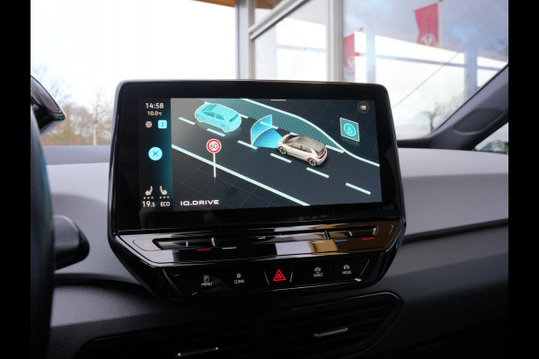 Volkswagen ID.3 First Plus 58 kWh | SoH 92% | LED | Steunhaak | Adaptive Cruise | Navigatie